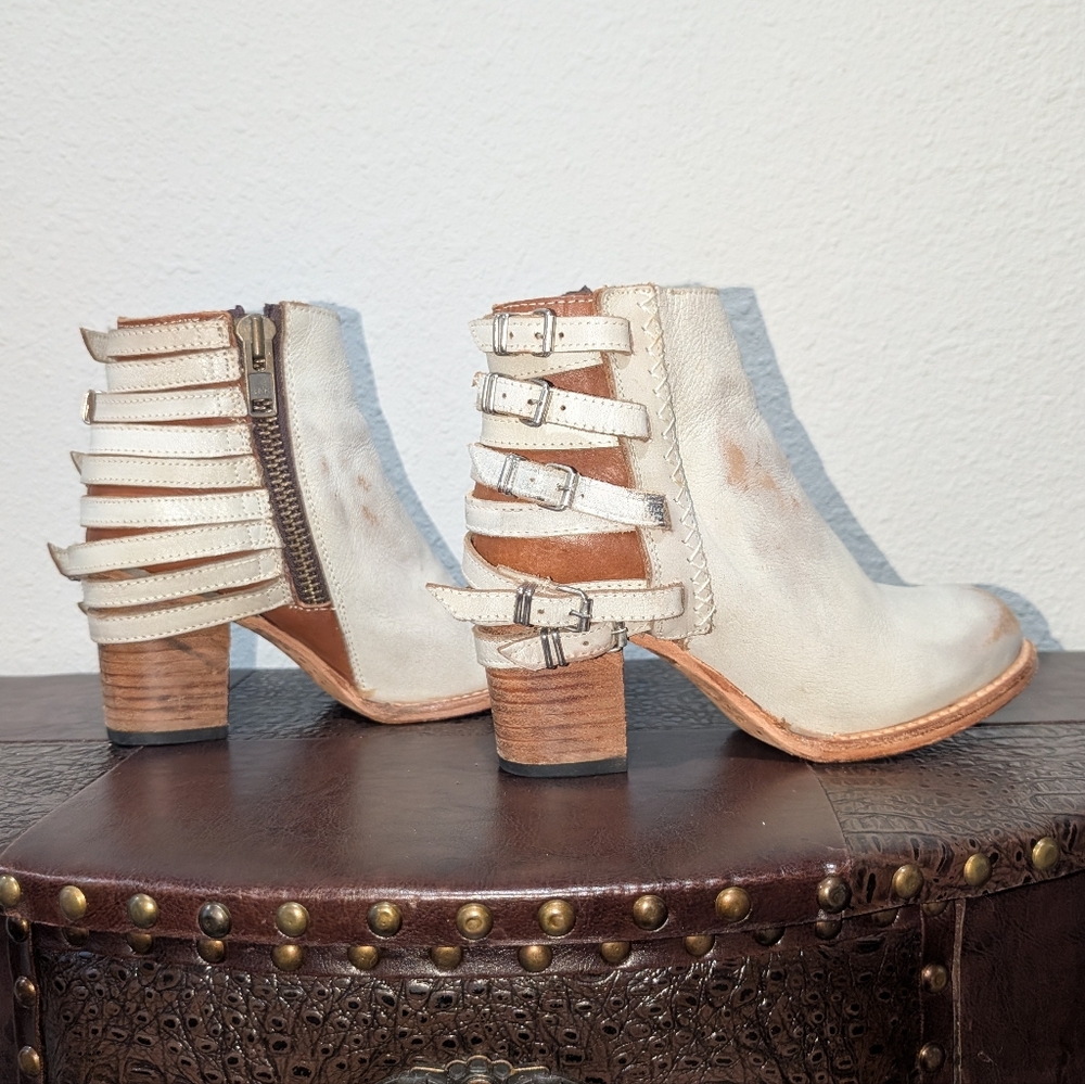 RARE FreeBird Hermosa Ice Ankle Booties size 7 - Picture 4 of 16